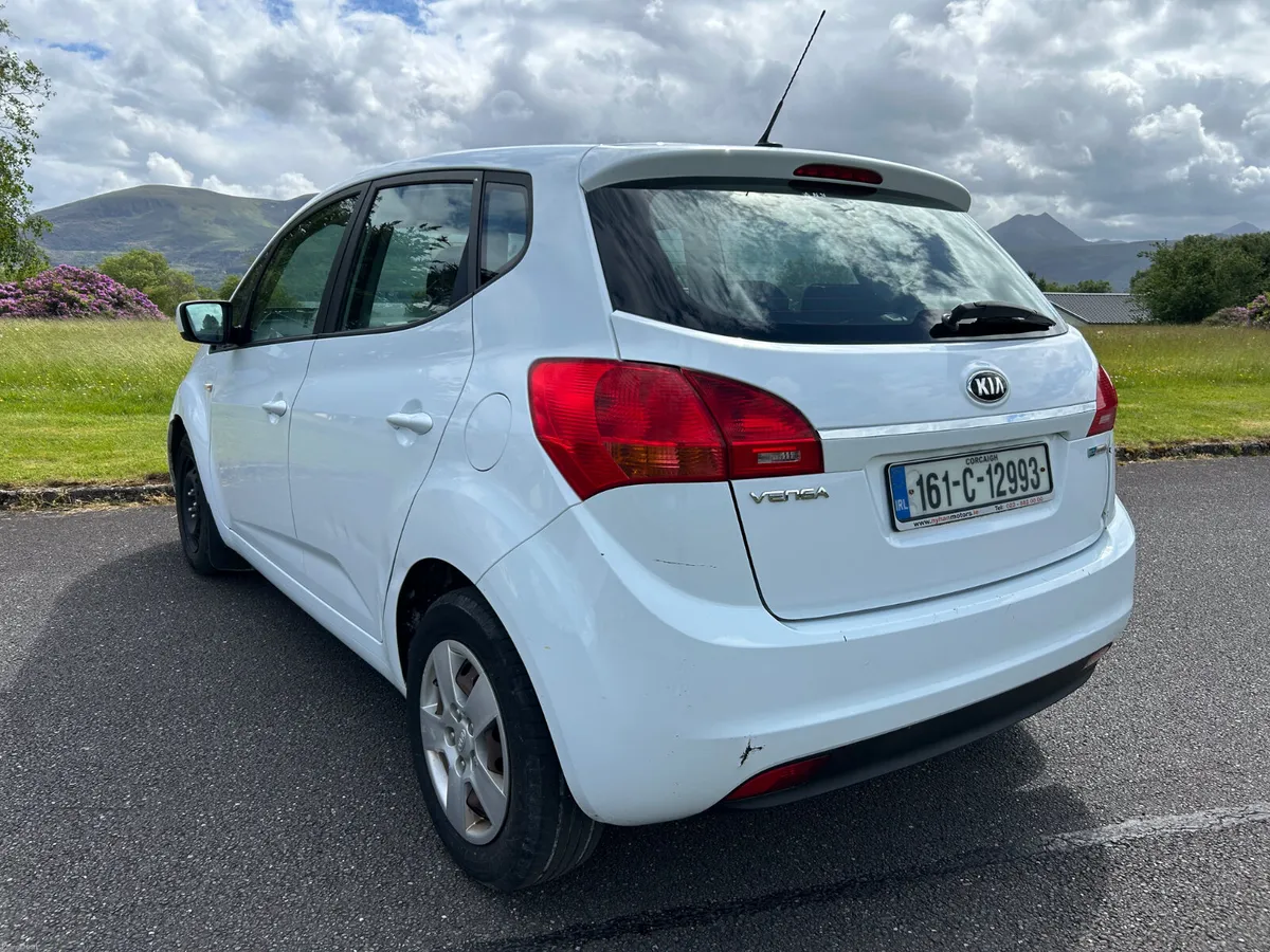 16 Ford Fiesta & choice of other small petrol cars - Image 2