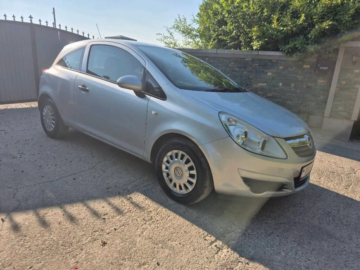 Opel  corsa - Image 2
