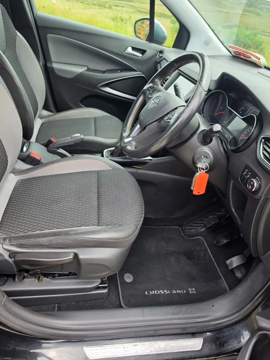 Opel Crossland X 2018 - Image 5
