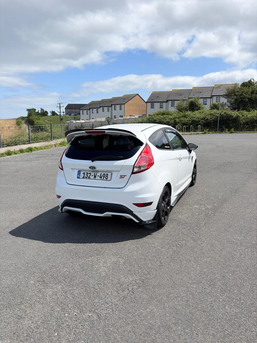 Ford fiesta st - Image 3