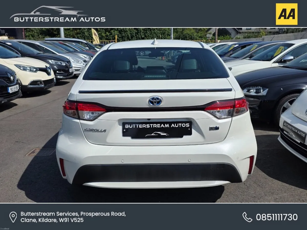 Toyota Corolla 1.8 HYBRID AUTOMATIC ONLY 80K KM - Image 5