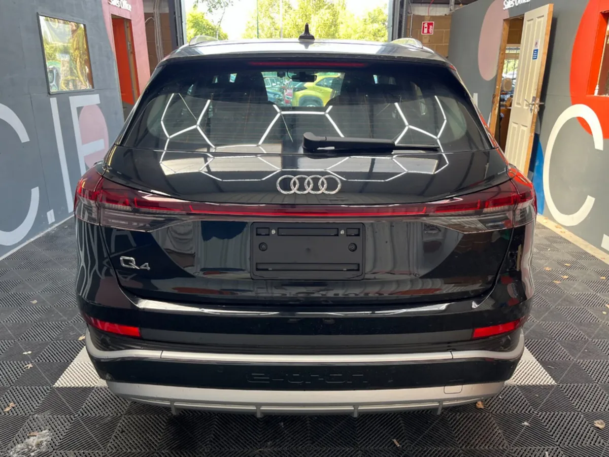 Audi Q4 e-tron 2024 AUDI Q4 E-TRON 40S LINE AUTOMA - Image 3