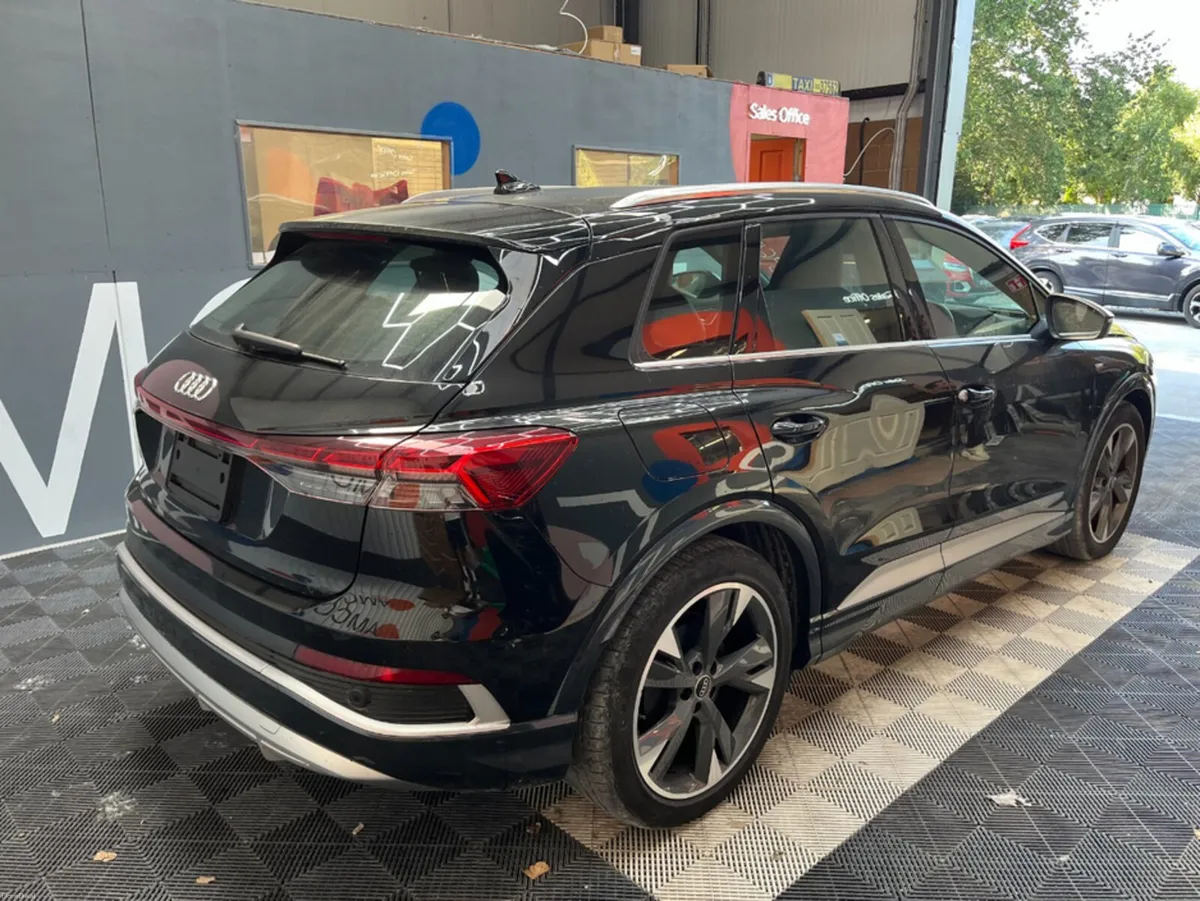 Audi Q4 e-tron 2024 AUDI Q4 E-TRON 40S LINE AUTOMA - Image 2