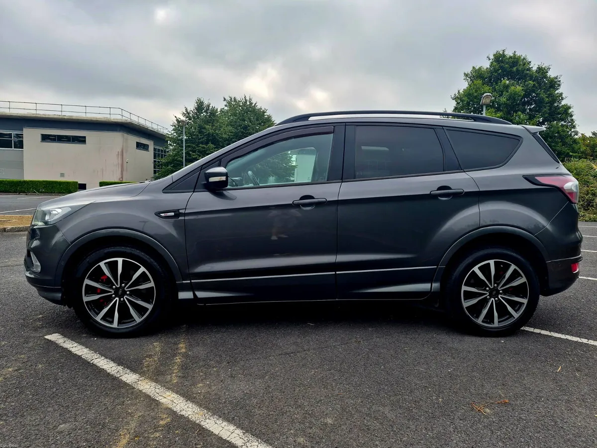 2018 FORD KUGA 1.5 TDCI ST LINE + SUNROOF - Image 4