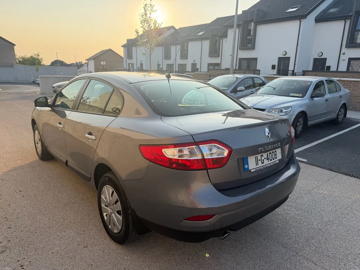 2011 RENAULT FLUENCE NCT 11-26 TAX 11-26 - Image 3