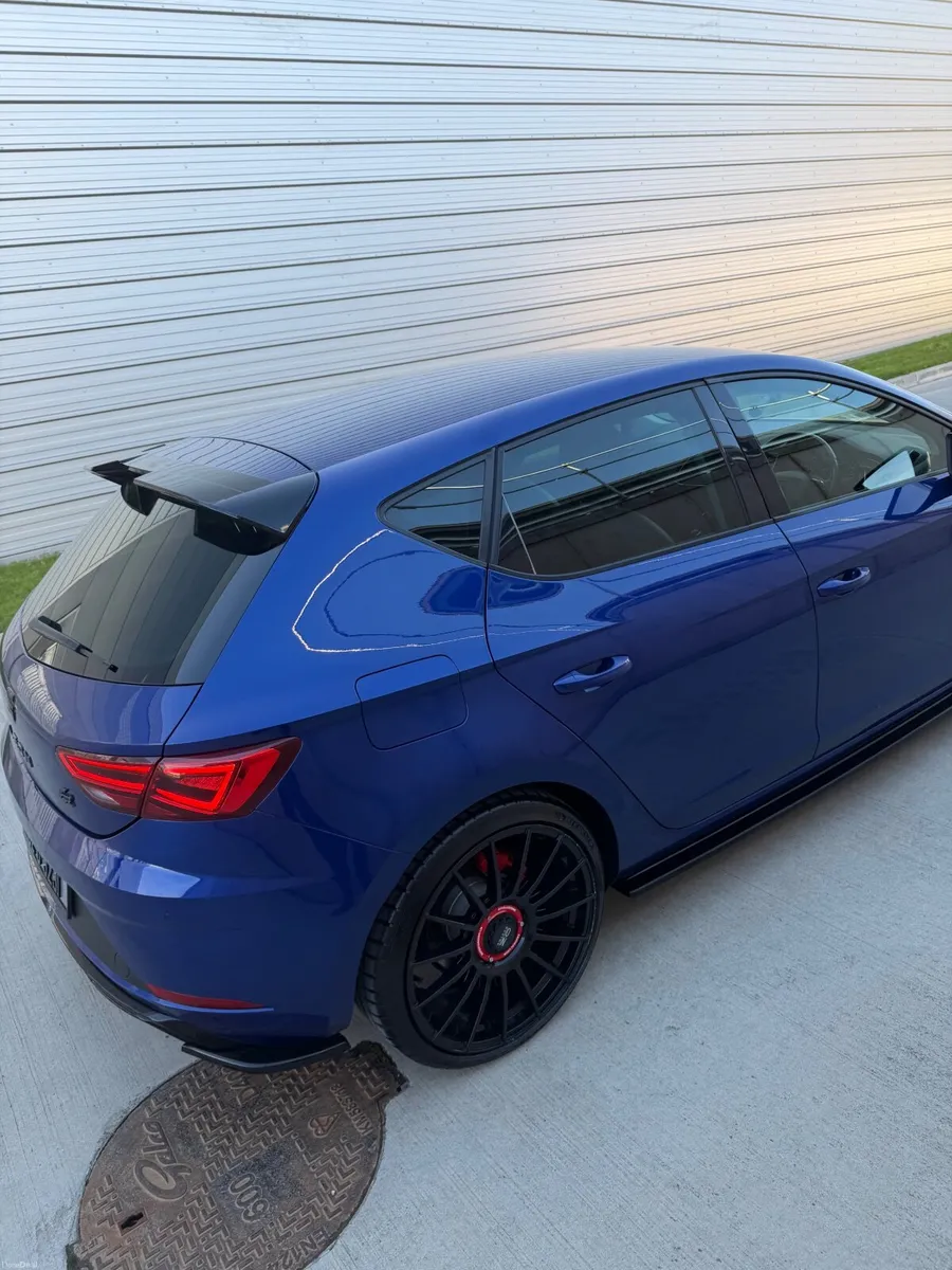 SEAT Leon 2019 - Image 4
