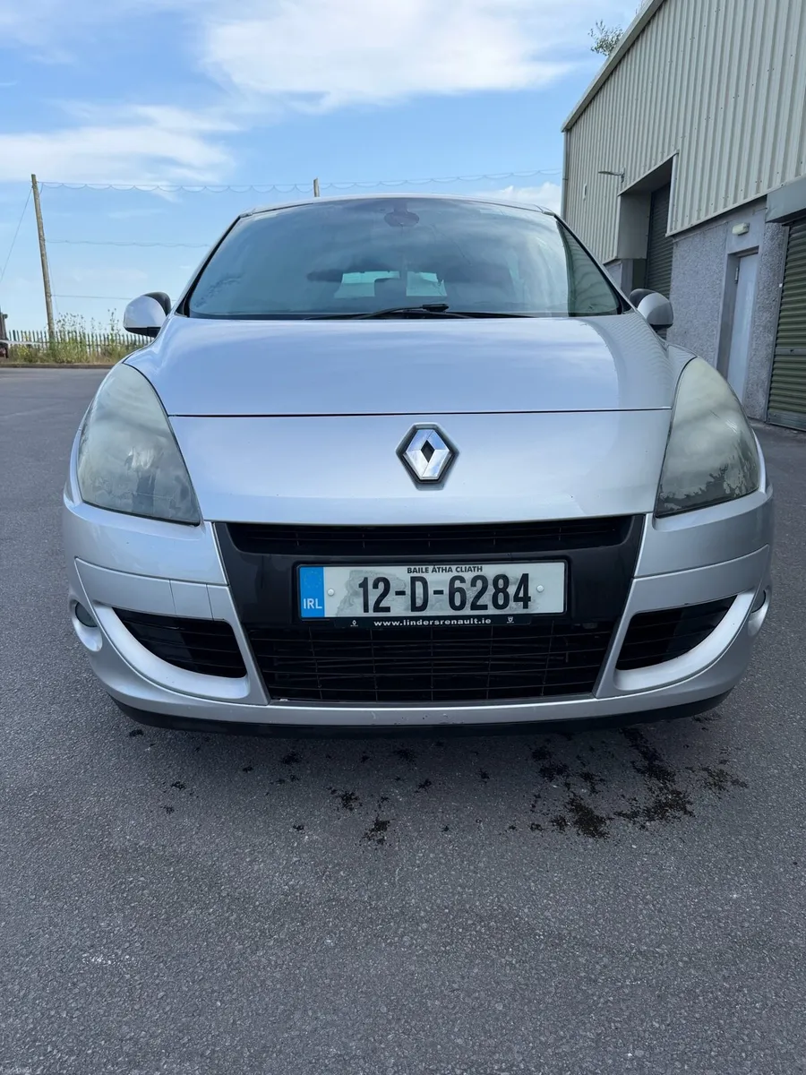 Renault Scenic 1.5dCi 110bhp (2012) - Image 3