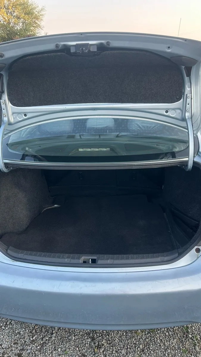 Toyota Corolla 2008 – 1.4 Petrol, Manual - Image 3