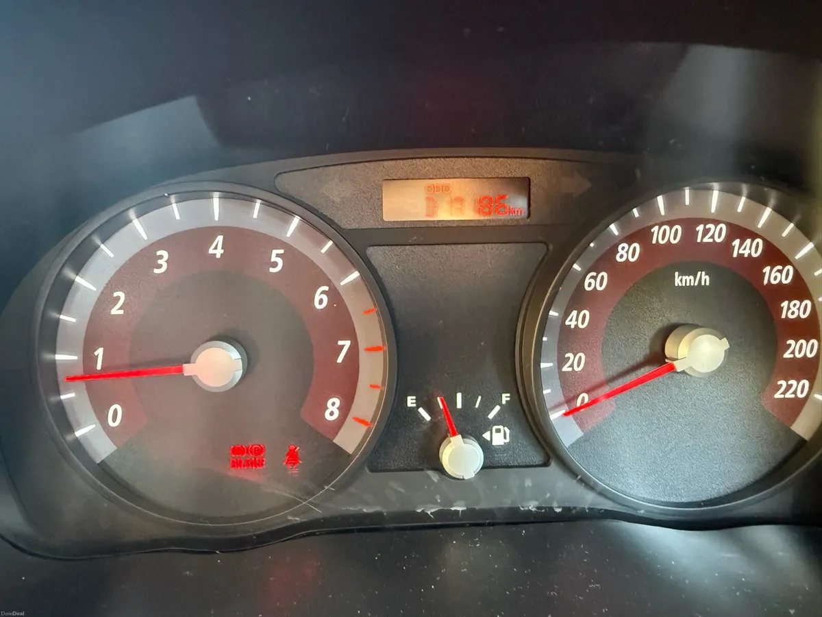 Kia Rio 2010 1.4 petrol (price 2000€) - Image 3