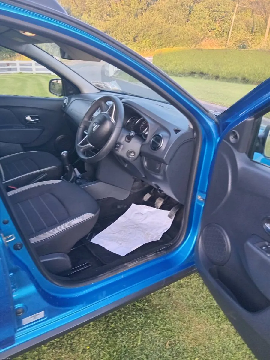Dacia sandero - Image 6