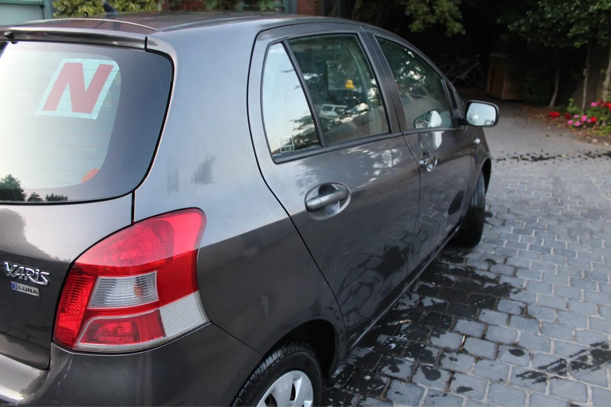 Toyota Yaris - Image 4