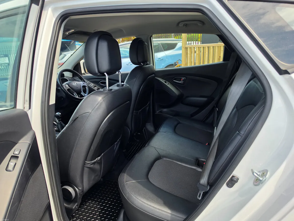 141 HYUNDAI ix35 *1.7Crdi*CLEAN* - Image 6