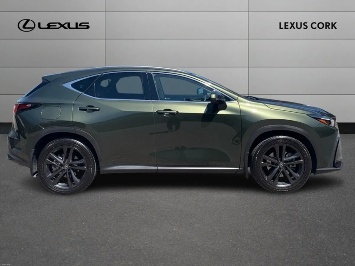 Lexus NX NX450H+ PREMIUM - Image 3
