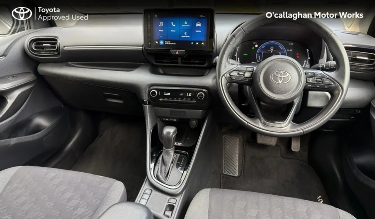 Toyota Yaris HYBRID 115 L-SPORT - Image 6