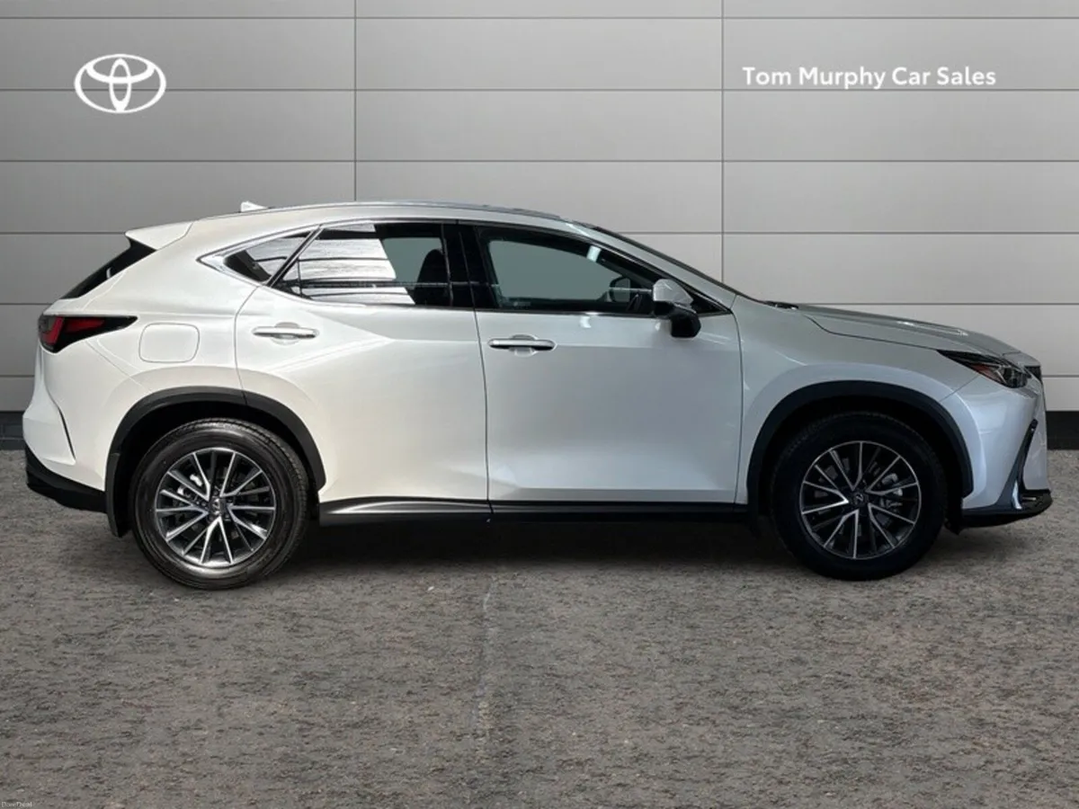 Lexus NX 450h+ NX450h+ Executive - Ex Management V - Image 3