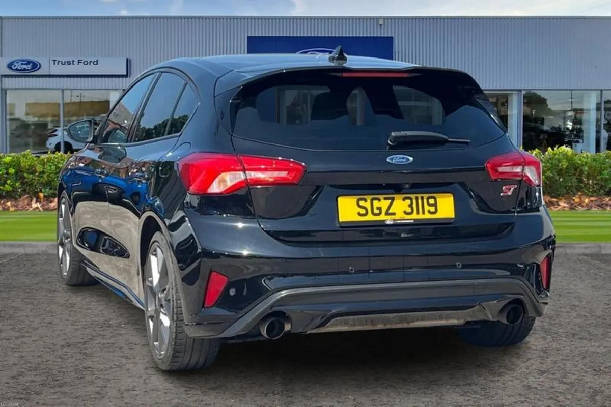 Ford Focus ST - Image 2