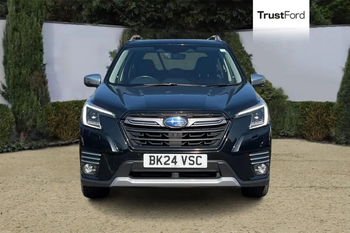 Subaru Forester 2.0i e-Boxer XE Premium 5dr Linear - Image 6