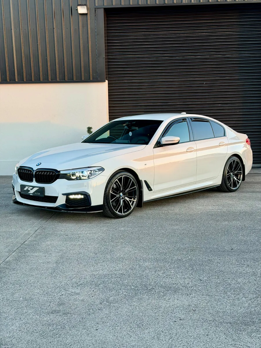 2019 BMW 520D MSPORT MPERFORMANCE - Image 1
