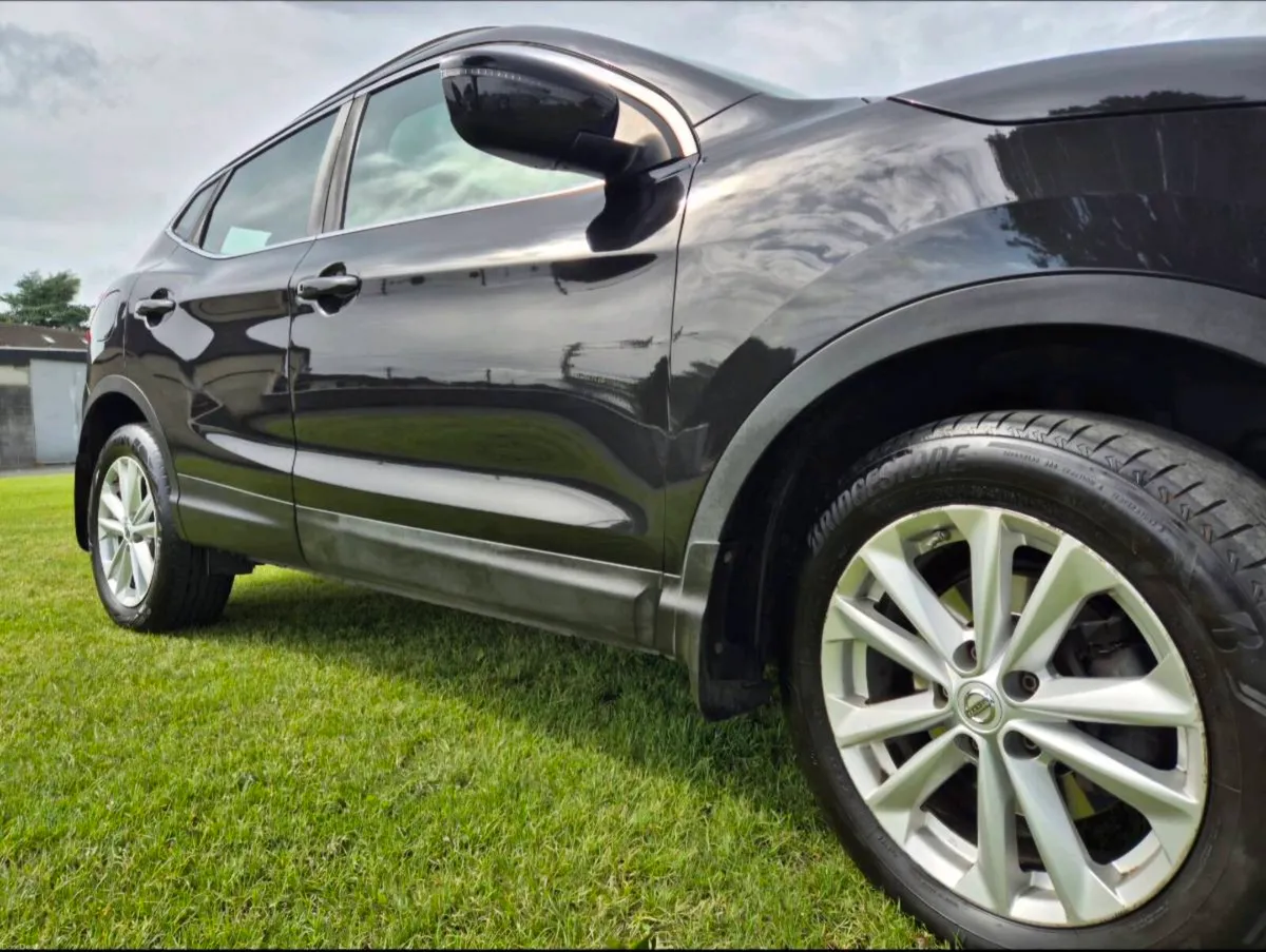 2016 Nissan Qashqai 1.5 dCi – One Owner - Image 2