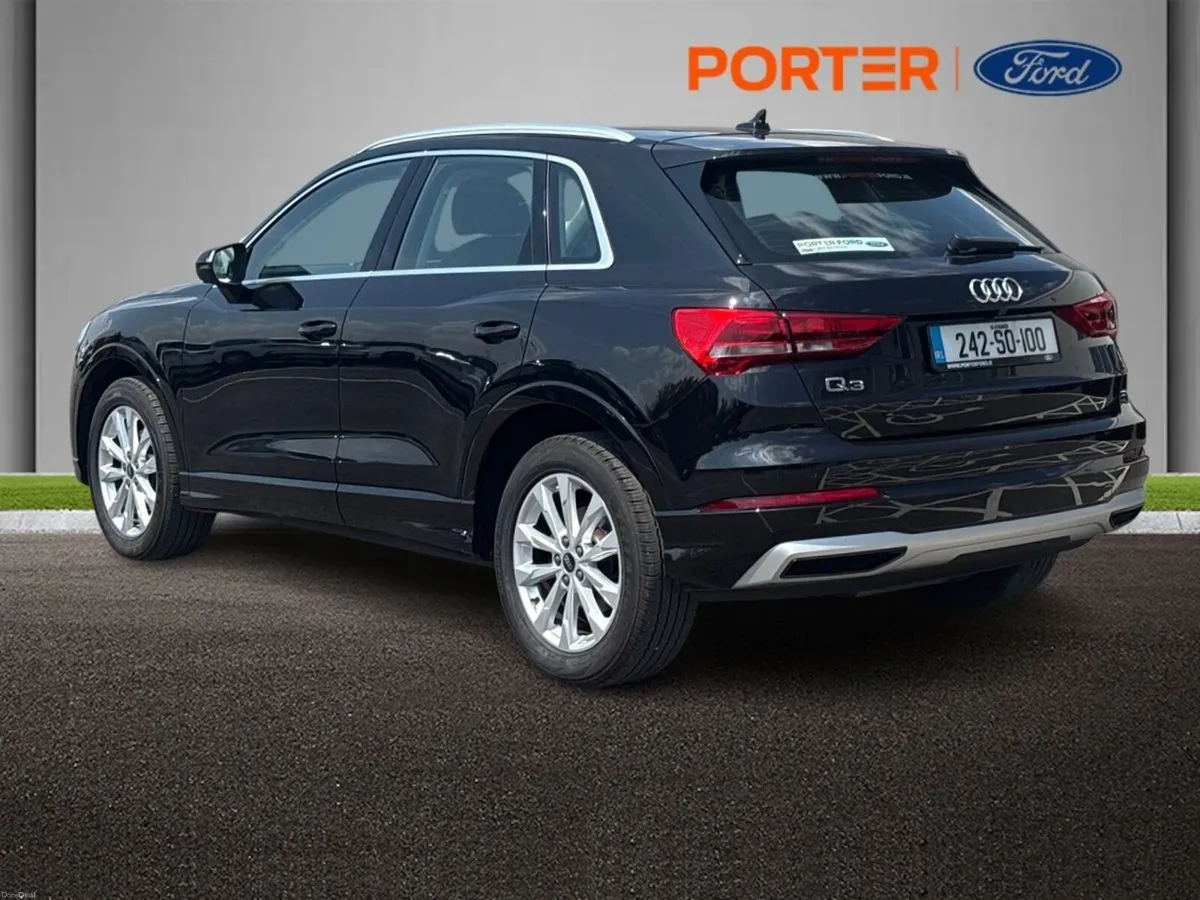Audi Q3 Q3 SB 35 TDI 150 S-T SE - Image 3