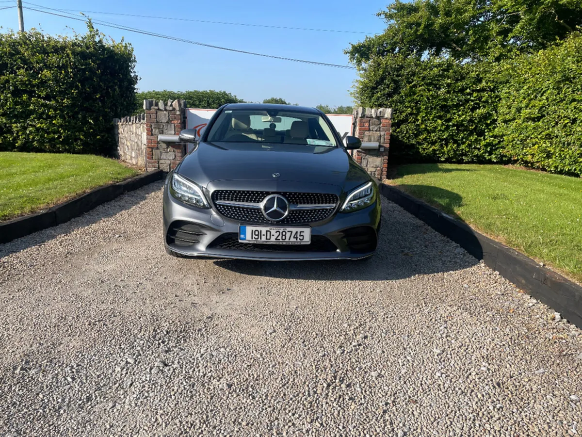 Mercedes-Benz C-Class 180 D AUTO AMG STYLING - Image 2