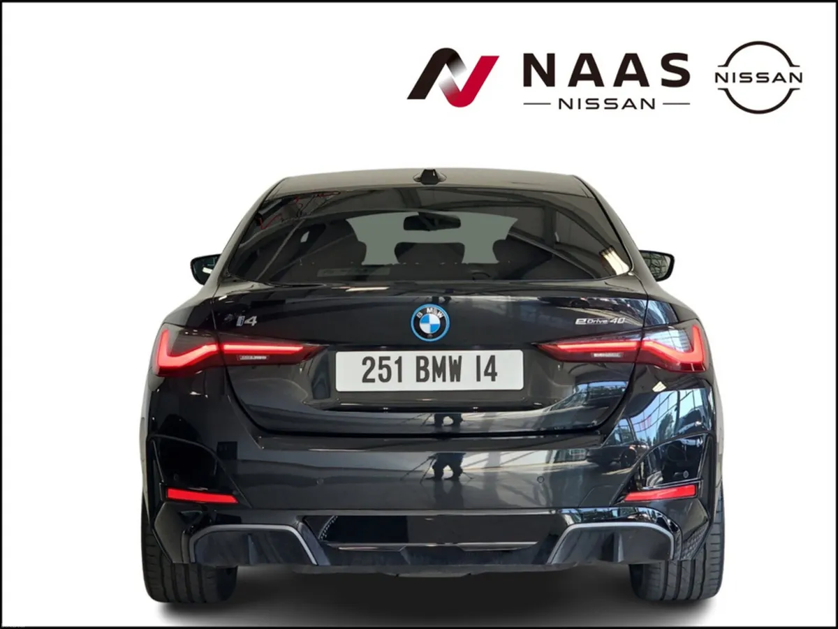 BMW i4 EDRIVE40 M SPORT - Image 5