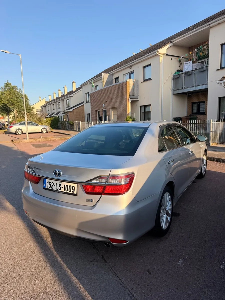 Toyota Camry - Image 3