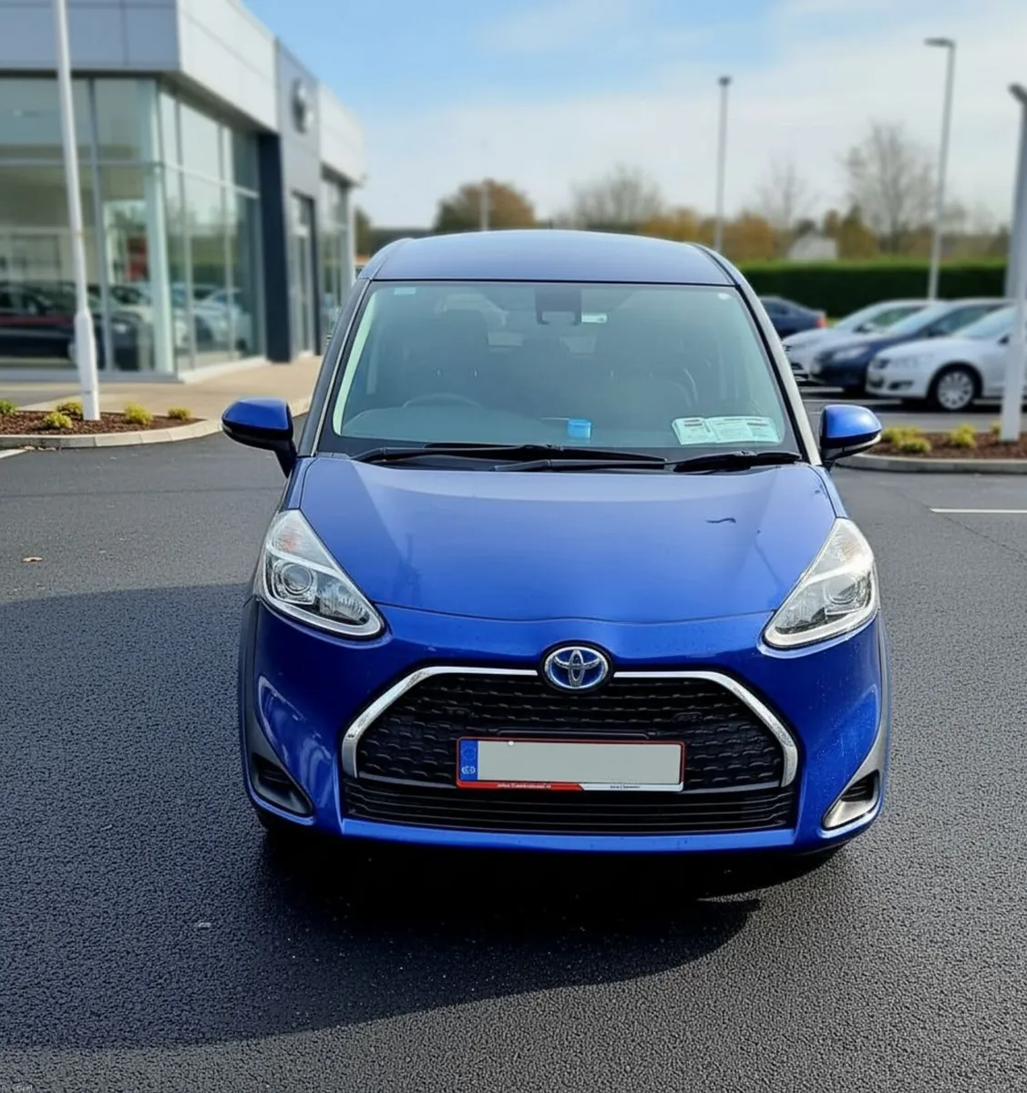 Toyota Sienta 2021 (7-Seats) 9 Months Warranty - Image 1