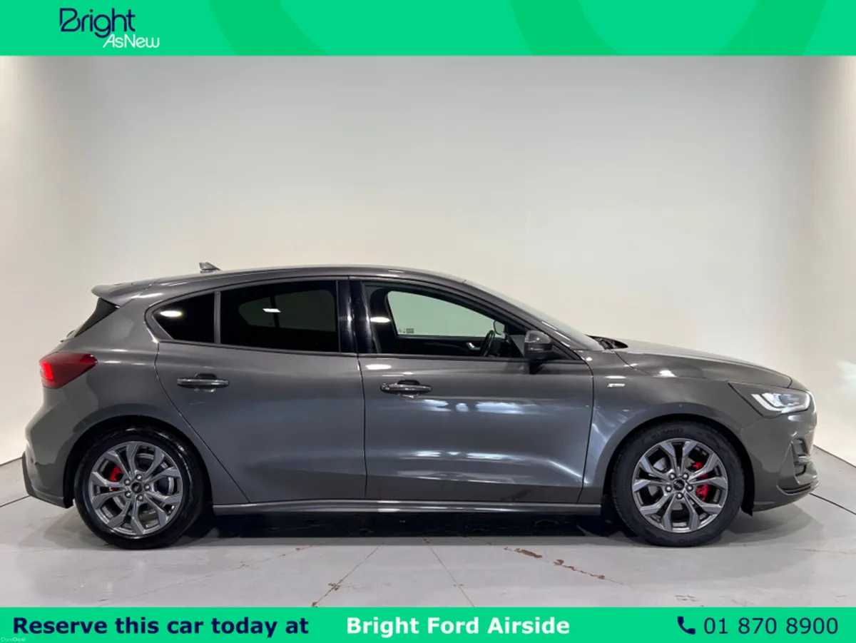 Ford Focus ST-LINE 5DR 1.0T 125 MHEV - Image 6