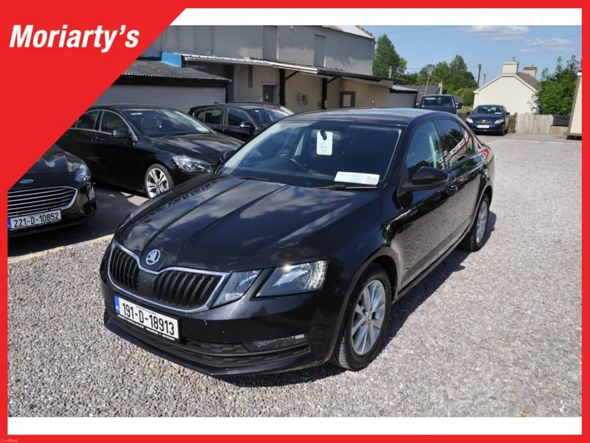 Skoda Octavia AMBITION 1.6 TDI 115HP DSG 4 4DR AUT - Image 3