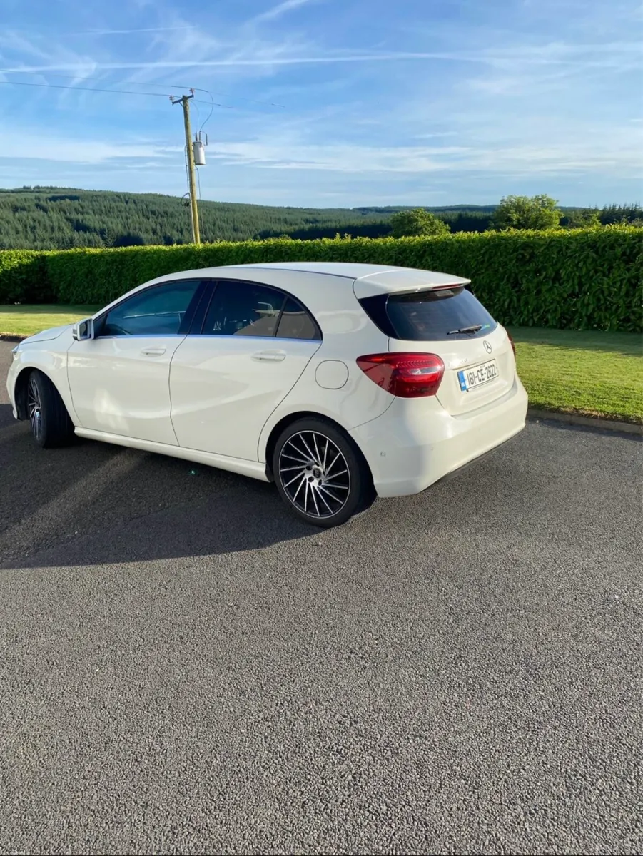 Mercedes Benz A180d Business Executive - Image 3