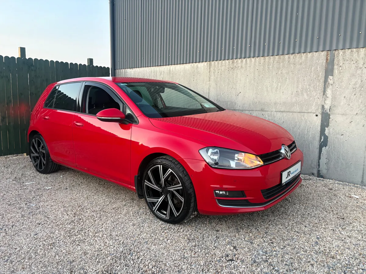Volkswagen Golf Highline - Image 4
