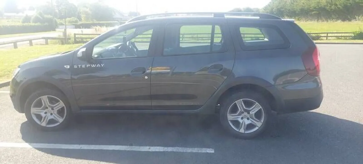 2018 Dacia Logan - Image 2
