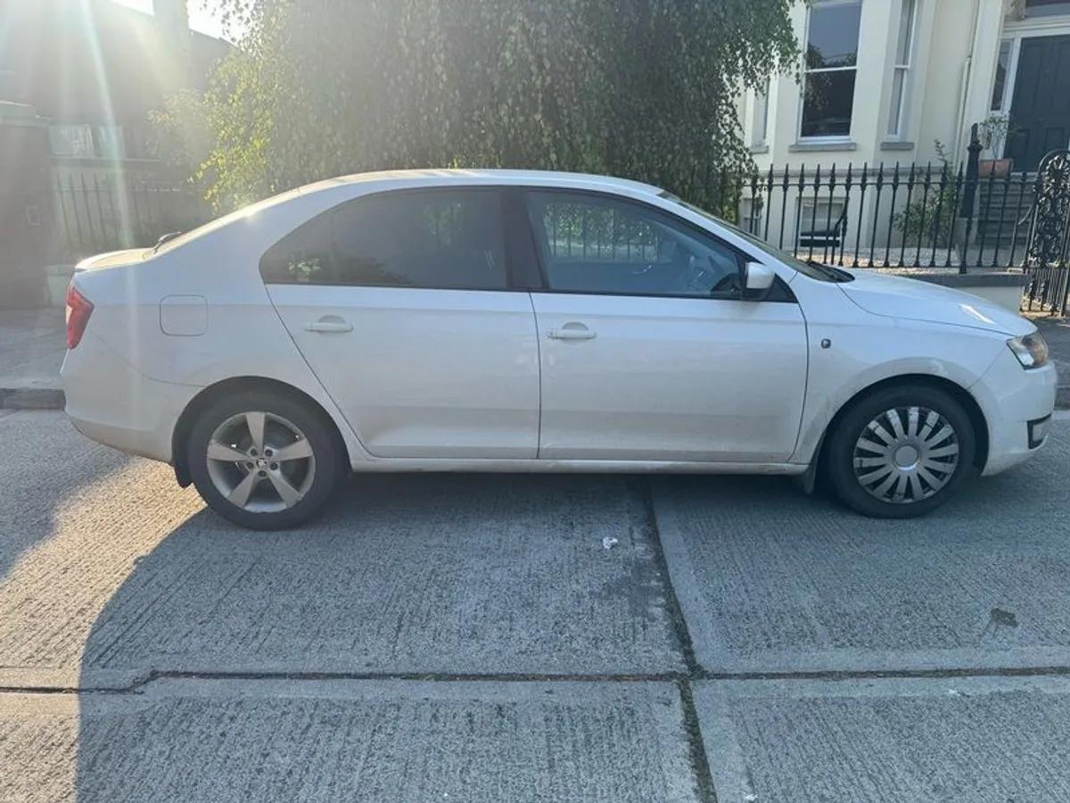 2013 Skoda Rapid - Image 2
