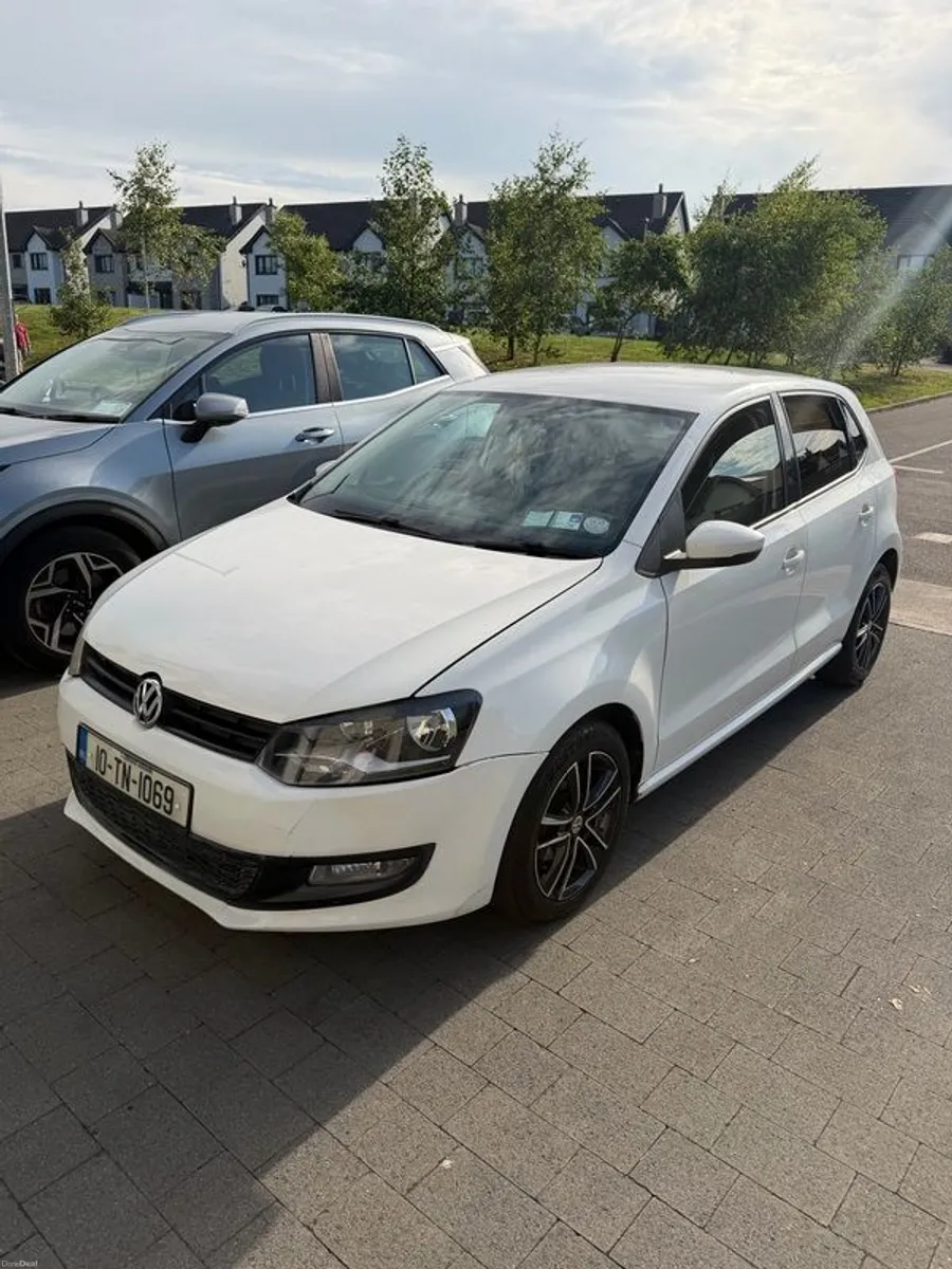 2010 Volkswagen Polo - Image 1