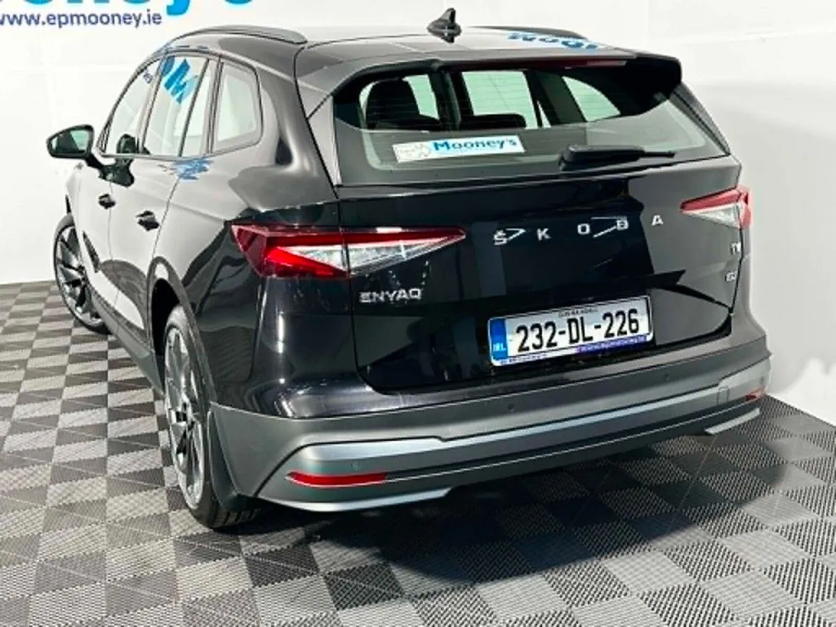 Skoda Enyaq 60 EV - Image 3