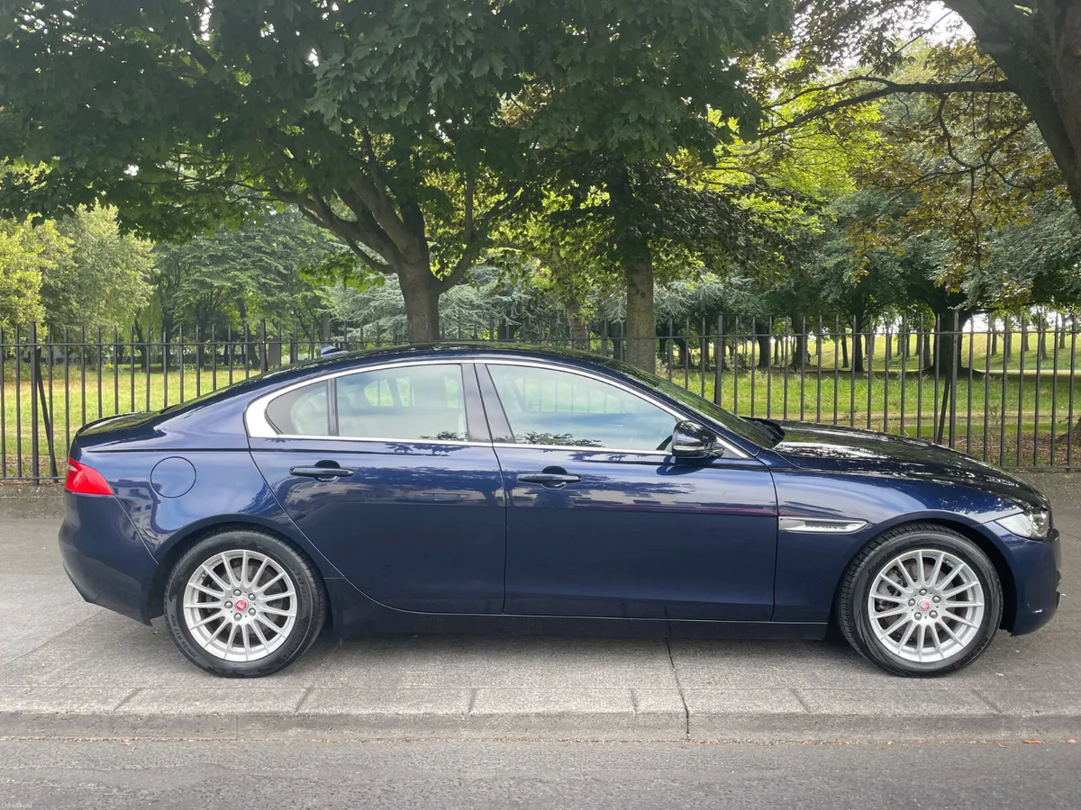 2015 JAGUAR XE AUTO only 86000kms - Image 4