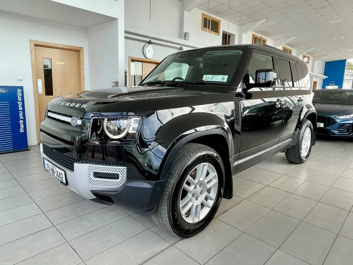 Land Rover Defender 3.0 Diesel Automatic 3 Seater - Image 2