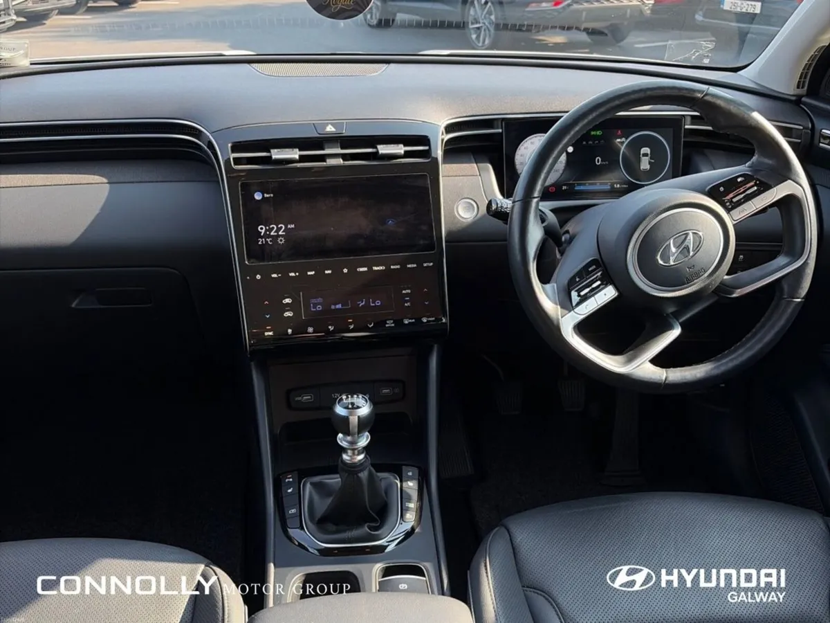 Hyundai Tucson 2WD Executive Plus - Image 4