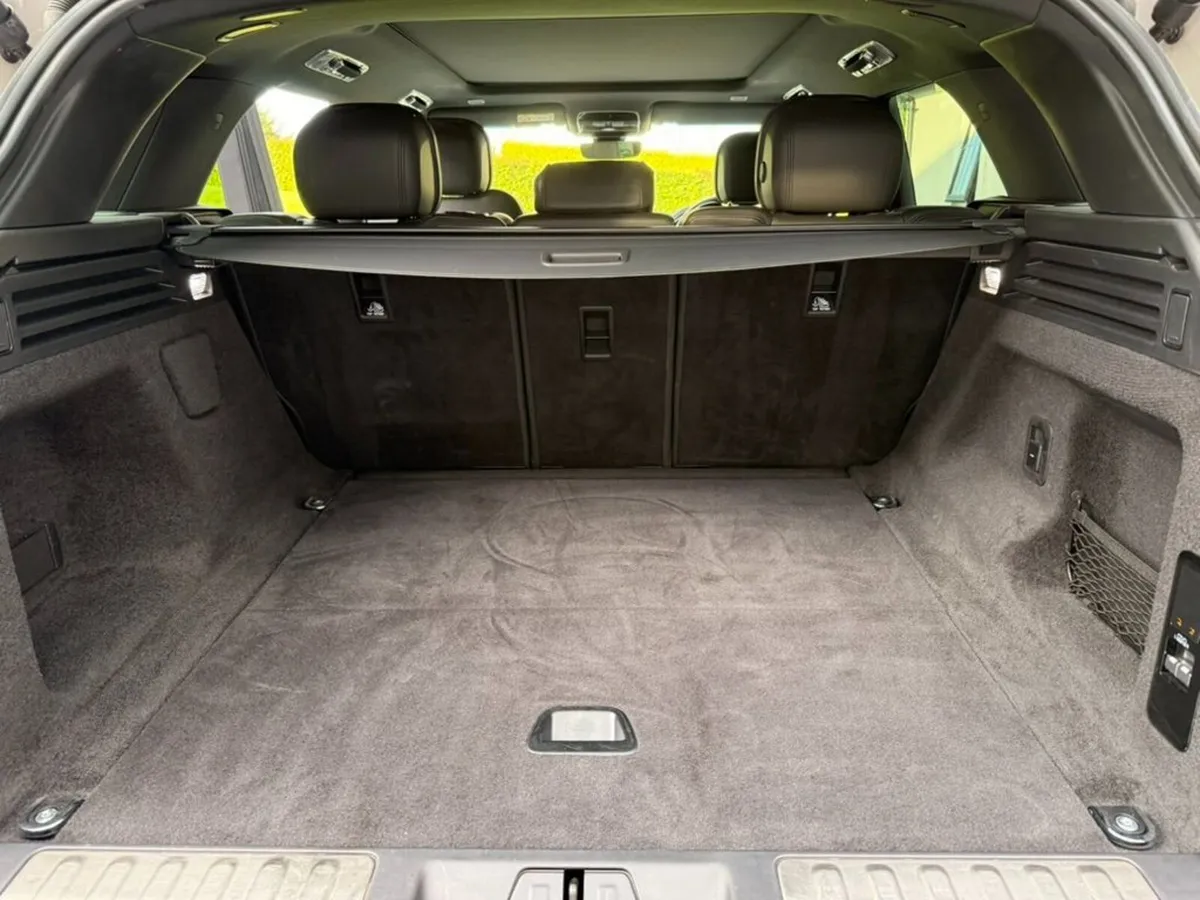 Land Rover Range Rover Sport - Image 5