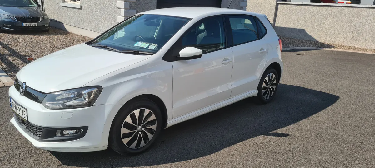 Volkswagen Polo 2016 - Image 2
