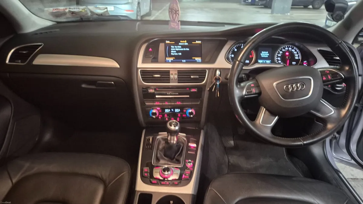 Audi A4 2015 Avant - Image 3