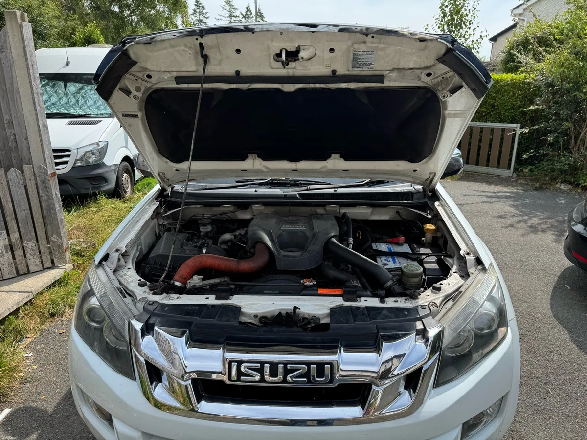 Isuzu D max 142 for sale - Image 2