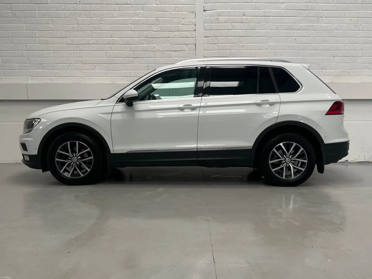 Volkswagen Tiguan Comfortline | SUNROOF | 2.0TDI - Image 4