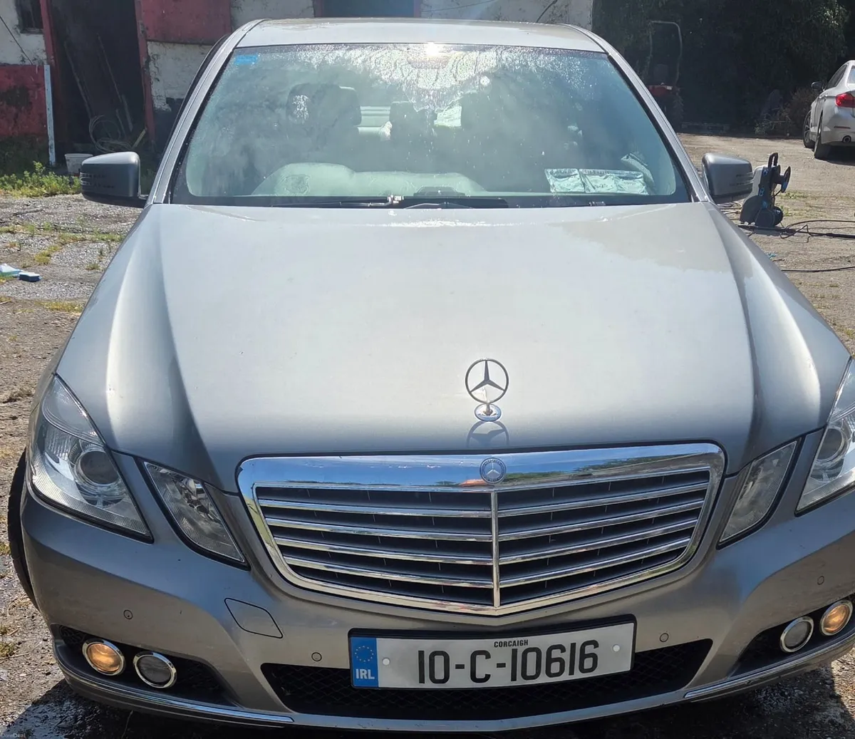 Mercedes-Benz E-Class 2010 - Image 4