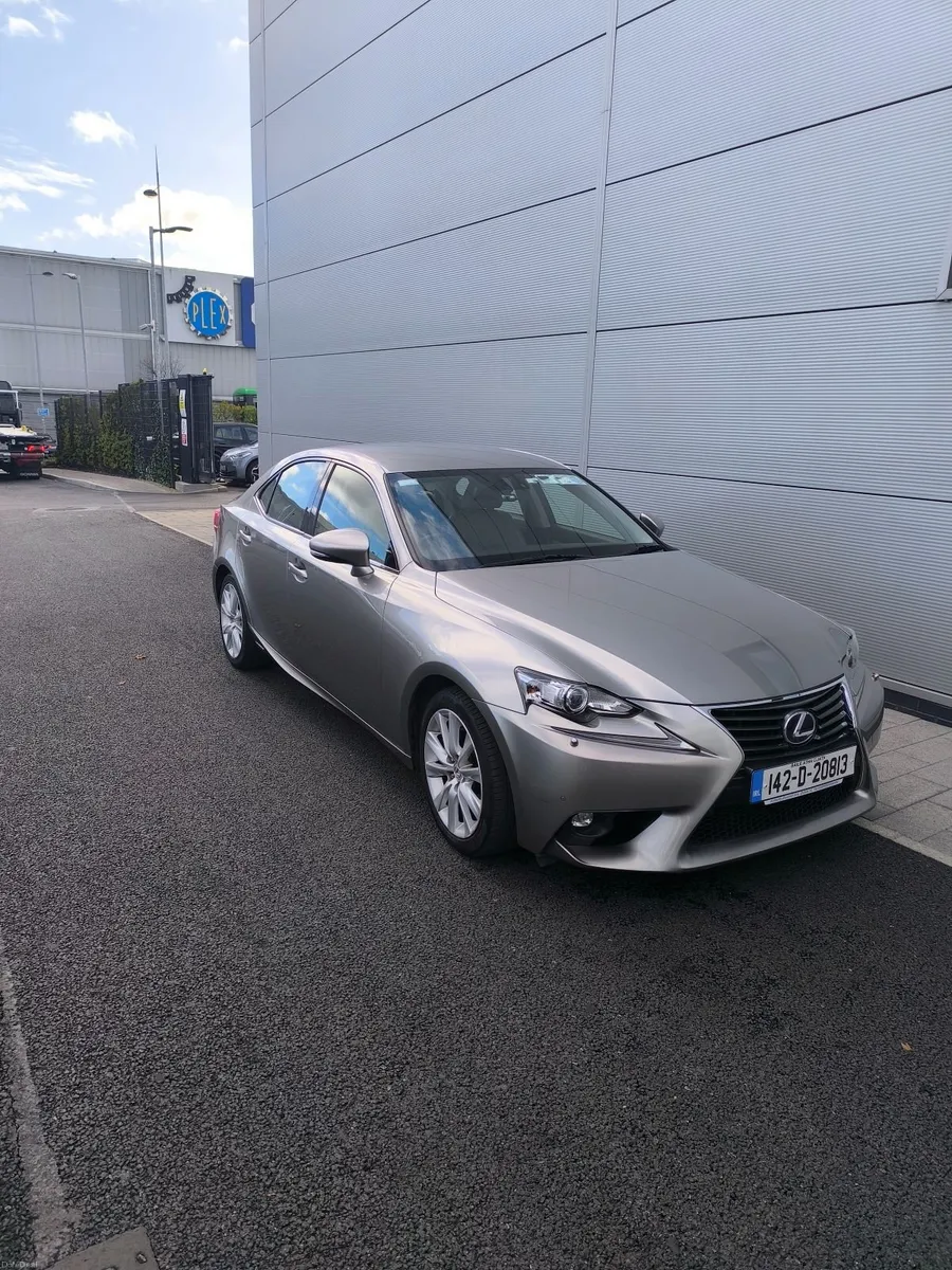 Lexus IS 2014 - Image 3