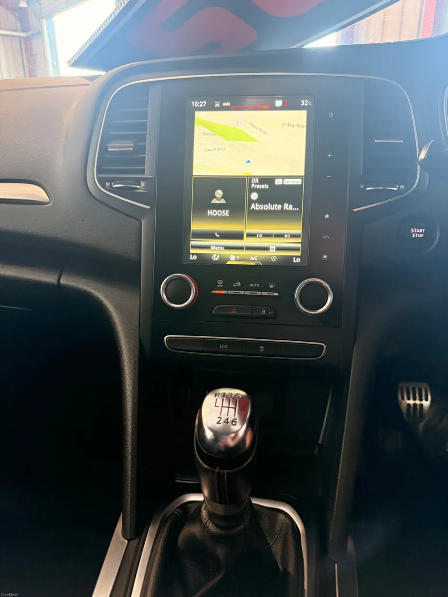 Renault Megane 2018 - Image 5