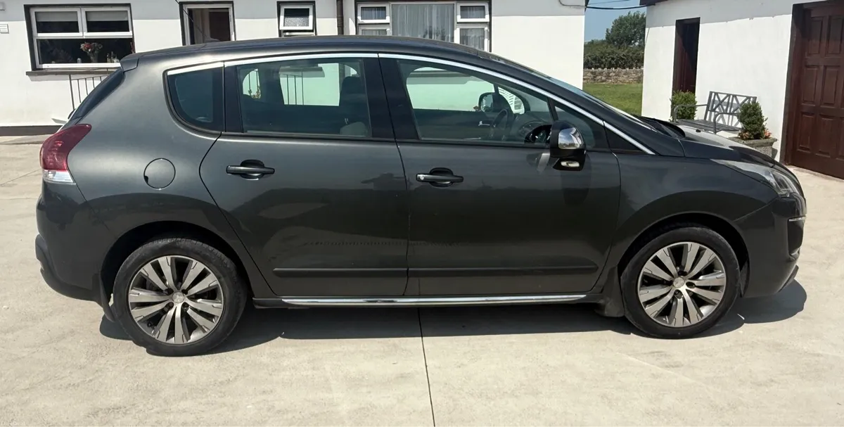 Peugeot 3008 1.6 HDi Automatic - Image 4