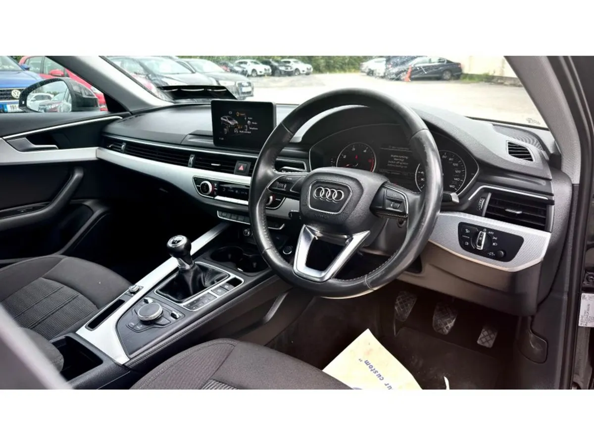 Audi A4 2.0 TDI SE ULTRA 150PS 4DR - Image 2