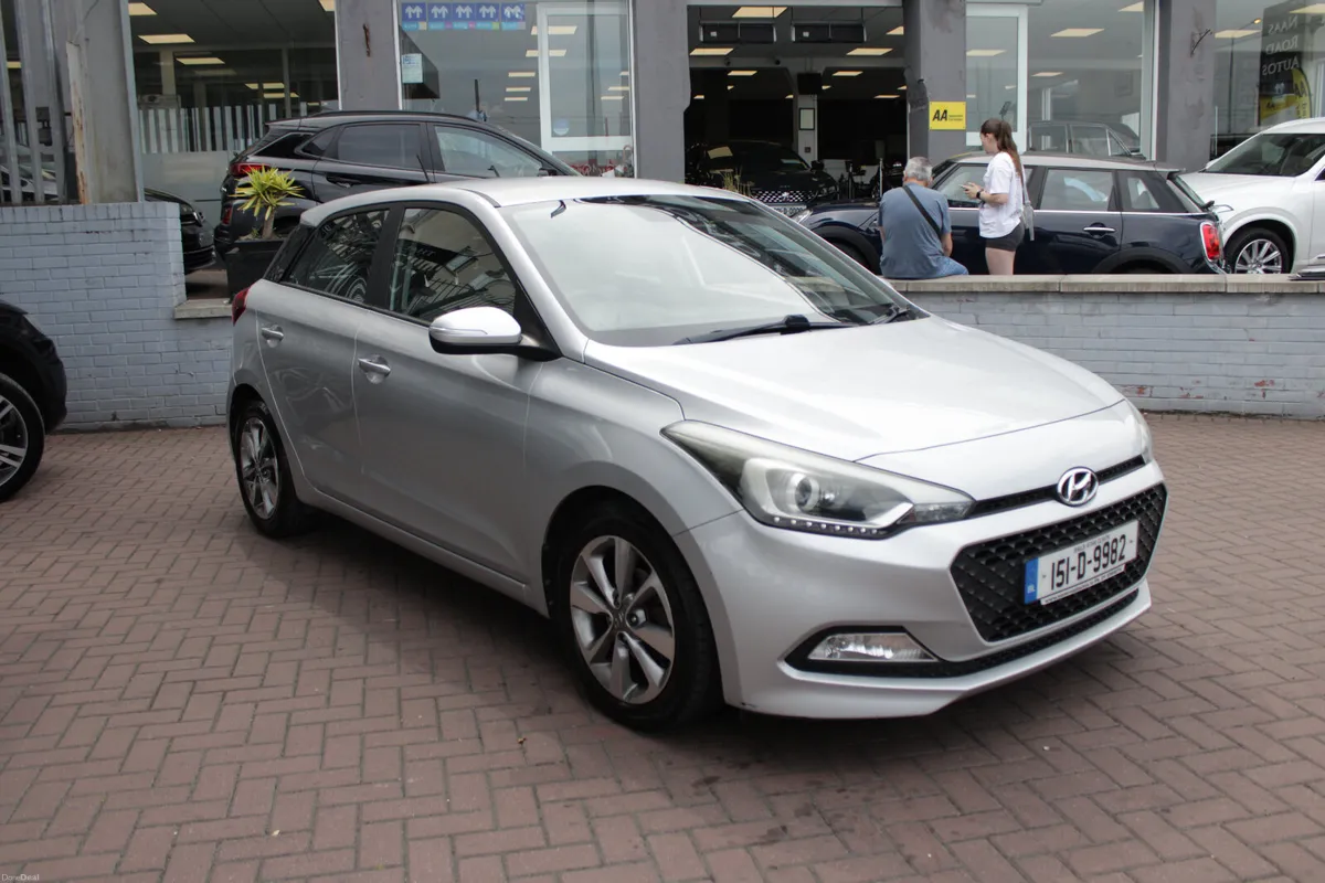 2015 HYUNDAI I20 1.4 DELUXE AUTOMATIC HATCHBACK - Image 1
